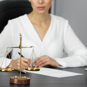 Divorce Alternatives And Courtroom Exposure